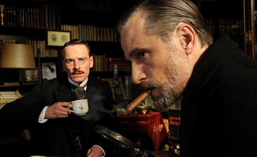 Michael Fassbender y Viggo Mortensen. Carl Gustav Jung y Sigmund Freud
