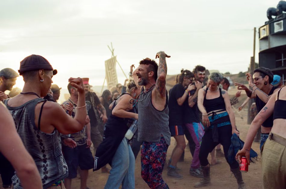 Sirât (2025), de Óliver Laxe: el baile maldito