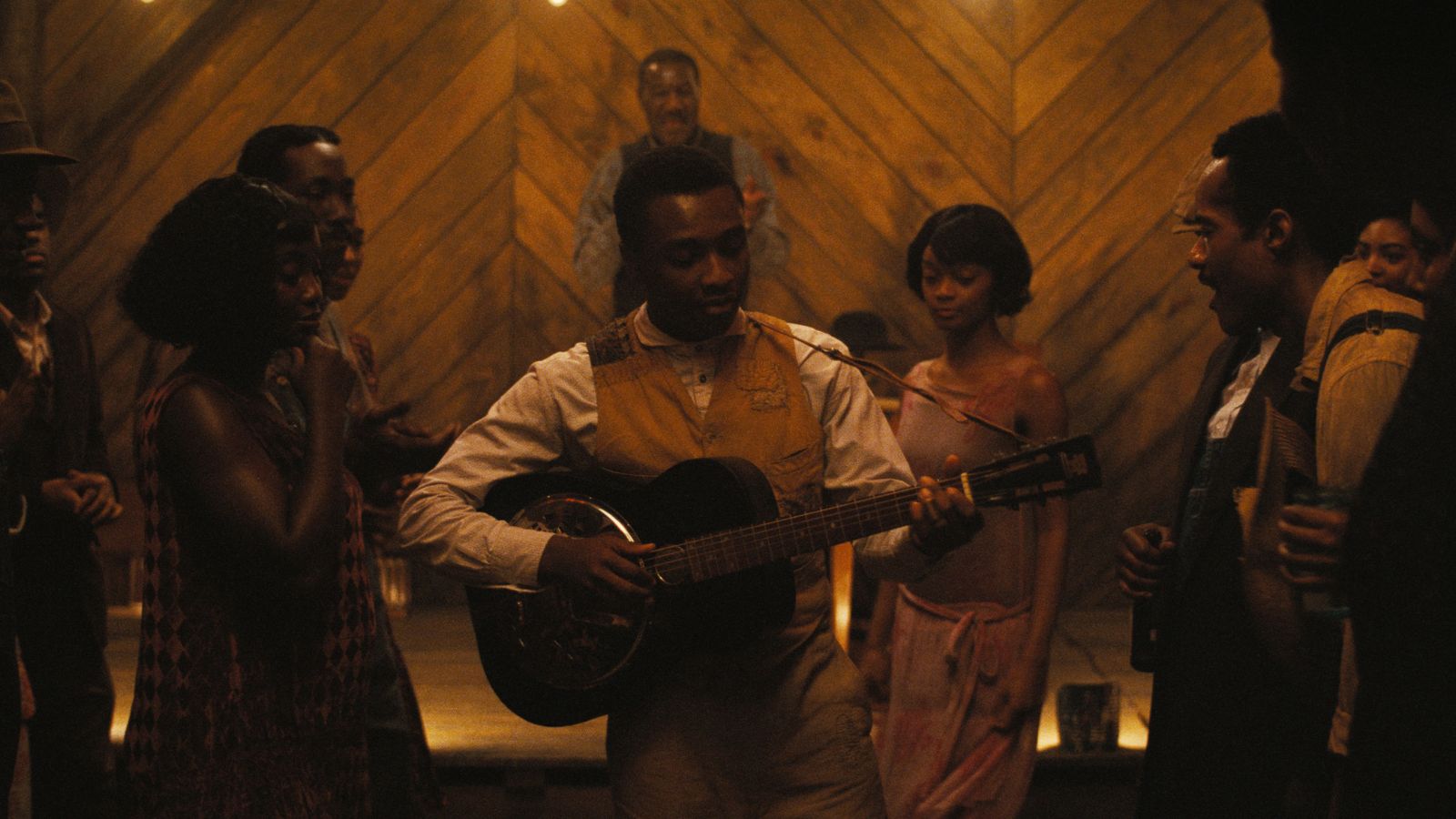 «Sinners» (2025), de Ryan Coogler: conversamos con Miles Caton y Delroy Lindo